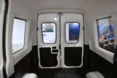 南京依维柯 欧胜 2020款 129马力 2.3T 5座 高顶商务车