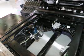 威龙&nbsp;电动牵引车底盘图片