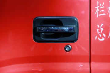 ���� �����A6LII�п� 220���� 4X2 6.8�������ػ���ͼƬ