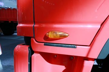 ���� �����A6LII�п� 220���� 4X2 6.8�������ػ���ͼƬ