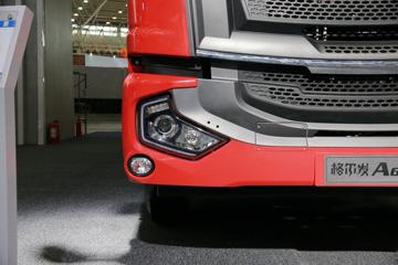 ���� �����A6LII�п� 220���� 4X2 6.8�������ػ���ͼƬ