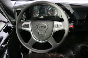 ���� �����A6LII�п� 220���� 4X2 6.8�������ػ���ͼƬ