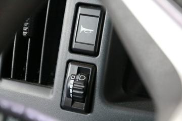 ���� �����A6LII�п� 220���� 4X2 6.8�������ػ���ͼƬ