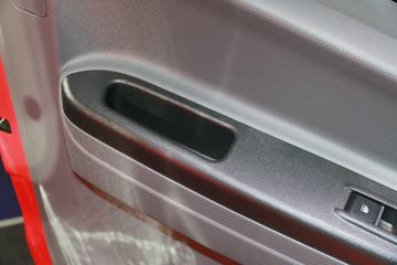 ���� �����A6LII�п� 220���� 4X2 6.8�������ػ���ͼƬ