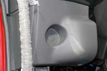 ���� �����A6LII�п� 220���� 4X2 6.8�������ػ���ͼƬ