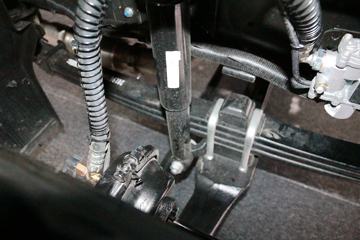 ���� �����A6LII�п� 220���� 4X2 6.8�������ػ���ͼƬ