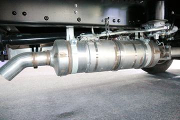 ���� �����A6LII�п� 220���� 4X2 6.8�������ػ���ͼƬ