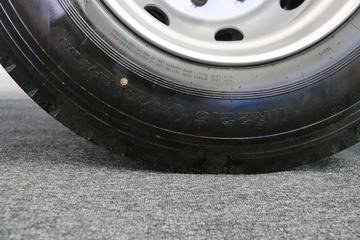 ���� �����A6LII�п� 220���� 4X2 6.8�������ػ���ͼƬ