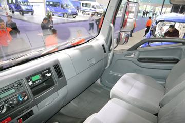 ���� ˧��Q9 195���� 4X2 6.8�������ػ���(����b)ͼƬ