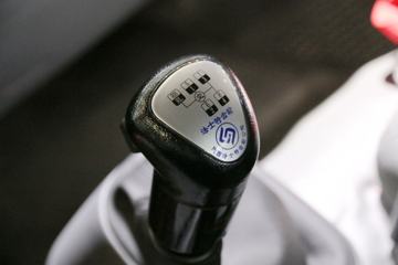 ���� ˧��Q9 195���� 4X2 6.8�������ػ���(����b)ͼƬ