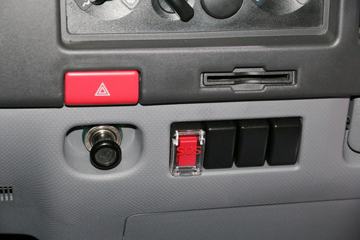 ���� ˧��Q9 195���� 4X2 6.8�������ػ���(����b)ͼƬ