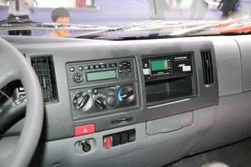 ���� ˧��Q9 195���� 4X2 6.8�������ػ���(����b)ͼƬ