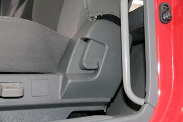 ���� ˧��Q9 195���� 4X2 6.8�������ػ���(����b)ͼƬ