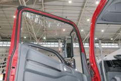 江淮 帅铃Q9 195马力 4X2 6.8米栏板载货车(国六b)