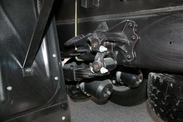 ���� ˧��Q9 195���� 4X2 6.8�������ػ���(����b)ͼƬ