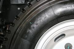 江淮 帅铃Q9 195马力 4X2 6.8米栏板载货车(国六b)