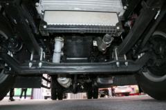 江淮 帅铃Q9 195马力 4X2 6.8米栏板载货车(国六b)