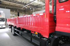 江淮 帅铃Q9 195马力 4X2 6.8米栏板载货车(国六b)