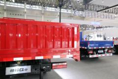 江淮 帅铃Q9 195马力 4X2 6.8米栏板载货车(国六b)