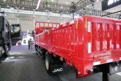 江淮 帅铃Q9 195马力 4X2 6.8米栏板载货车(国六b)