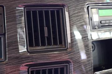 һ����� J6L 4X2����������(������)(CHD5121TCAJFBEV)ͼƬ