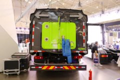 东风商用车 天锦 4X2 纯电动无人驾驶洗扫车(中联牌)