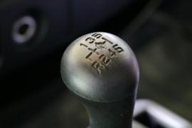 一汽解放底盘&nbsp;垃圾运输车驾驶室图片