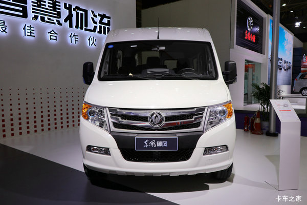 东风股份 御风V9 2021款 140马力 短轴中顶 3座 2.4T后驱VAN车(国六)