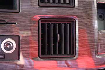 һ����� J6L 4X2���綯�����жʽ������(������)(ZBH5180ZXXCABEV)ͼƬ