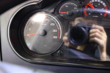 һ����� J6L 4X2���綯�����жʽ������(������)(ZBH5180ZXXCABEV)ͼƬ