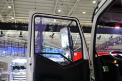 一汽解放 J6L 4X2纯电动车厢可卸式垃圾车(中联牌)(ZBH5180ZXXCABEV)