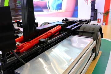 һ����� J6L 4X2���綯�����жʽ������(������)(ZBH5180ZXXCABEV)ͼƬ