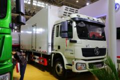 陕汽重卡 德龙L3000 旗舰版 240马力 4X2 6.75米冷藏车(国六)