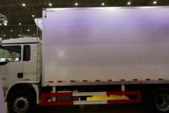 陕汽重卡 德龙L3000 旗舰版 240马力 4X2 6.75米冷藏车(国六)