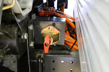 ����ʮͨ ���⿨ ���� T3������ȼ�ϵ綯��ʽ�Ῠ58.34kWhͼƬ