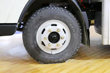 ����ʮͨ ���⿨ ���� T3������ȼ�ϵ綯��ʽ�Ῠ58.34kWhͼƬ