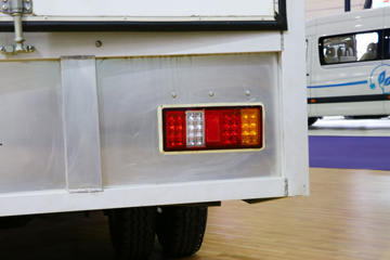 ����ʮͨ ���⿨ ���� T3������ȼ�ϵ綯��ʽ�Ῠ58.34kWhͼƬ