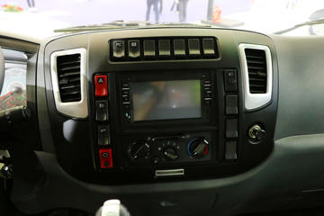 ����ʮͨ ���⿨ ���� T3������ȼ�ϵ綯��ʽ�Ῠ58.34kWhͼƬ