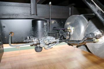 �ൺ��� ��VH 2.0�� 240���� 4X2 6.65����ʽ�ػ���(CA5189CCYPK2L2E5A80)ͼƬ