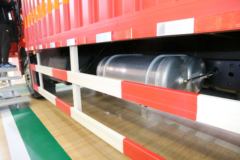 青岛解放 龙VH 2.0版 240马力 4X2 6.65米厢式载货车(CA5189CCYPK2L2E5A80)