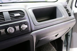 递哥&nbsp;电动封闭厢货驾驶室图片