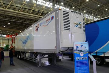 13.75米系列&nbsp;厢式半挂车外观图片