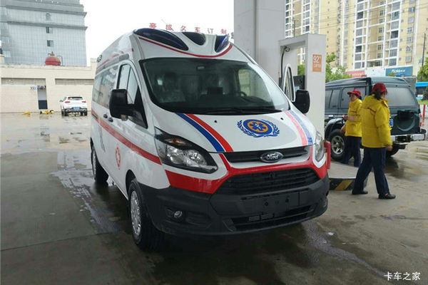 江铃 全顺V362 122马力 4X2 救护车(程力威牌)