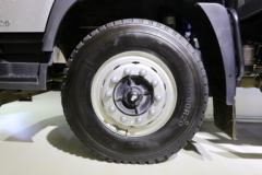福田 瑞沃ES5 220马力 4X2 7.8米厢式载货车(BJ5184XXYKPFN-01)