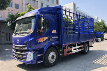 东风柳汽 新乘龙M3 200马力 4X2 6.2米仓栅式载货车(LZ5180CCYM3AC1)