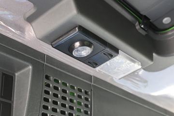 �й����� HOWO�ؿ� 400���� 6X4 6����ж��(ZZ3257V3847F1)ͼƬ