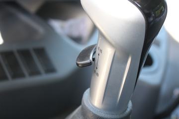 �й����� HOWO�ؿ� 400���� 6X4 6����ж��(ZZ3257V3847F1)ͼƬ