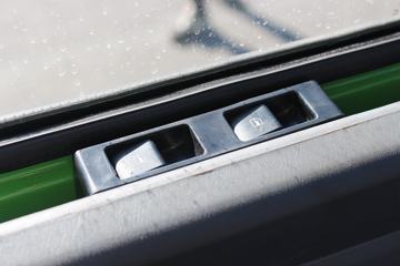 �й����� HOWO�ؿ� 400���� 6X4 6����ж��(ZZ3257V3847F1)ͼƬ