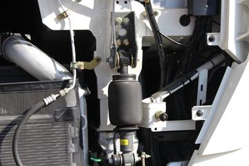 �й����� HOWO T7H�ؿ� 500���� 4X2ǣ����(��Һ��������)(����)(ZZ4187V361HF1)ͼƬ