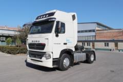 中国重汽 HOWO T7H重卡 500马力 4X2牵引车(带液力缓速器)(国六)(ZZ4187V361HF1)